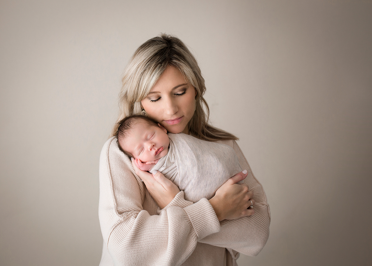 metro detroit newborn photographer brighton 2021